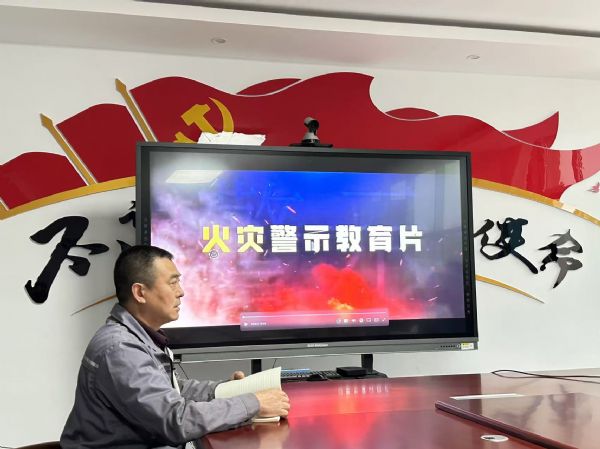戳我试试